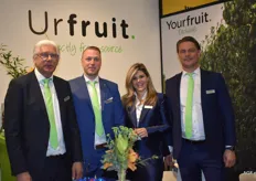 Jan Vernooij, Chris van Eldik, Danielle Rouwen en Mark Vernooij van perenexporteur Urfruit