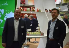 Ronald van den Berg en Zweer van Aalsburg van FruitMasters. Ronald werkt al 20 jaar voor FruitMasters in Duitsland