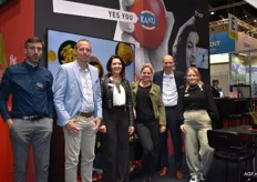 Het team van EFC promootte de Kanzi-apprl. Vlnr: Martin van den Akker, Ilse Hayen, Karen Kers, Jan Willem Verloop en Mayken Skov