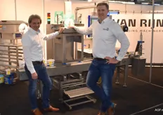 Cris Klaris en Martijn Hendrikse van van Rijn Processing Machinery. 