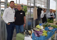 Esther Molenaar en haar zoon Rocky zetten de Hollandse vollegrondsgroenten en aardappelen op de kaart